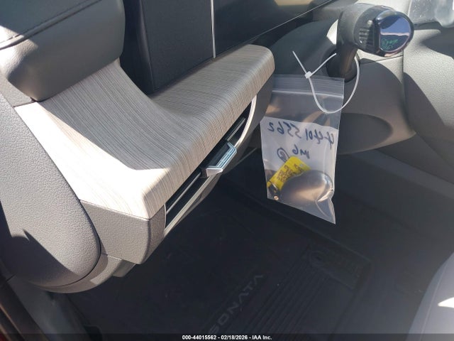 KMHL34JJ5RA086332 Hyundai Sonata Hybrid Sel