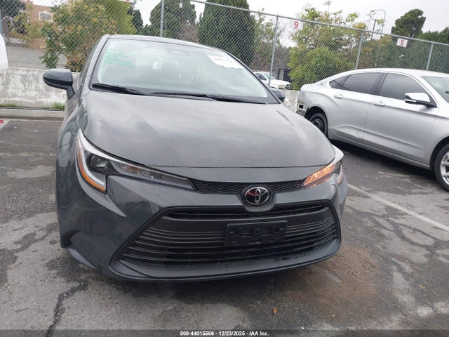 5YFB4MDE3SP349432 Toyota COROLLA LE