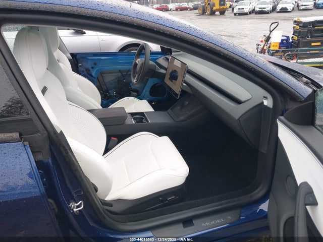 5YJ3E1ET8SF973817 Tesla Model 3 Performance