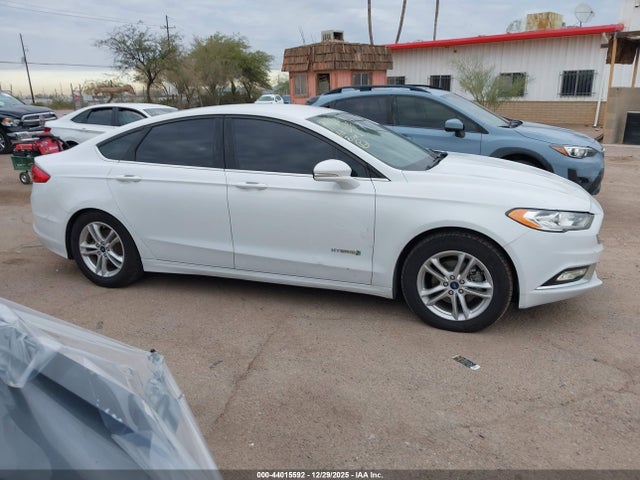 Ford Fusion Hybrid Se 2018 3FA6P0LU0JR249569 Image 13