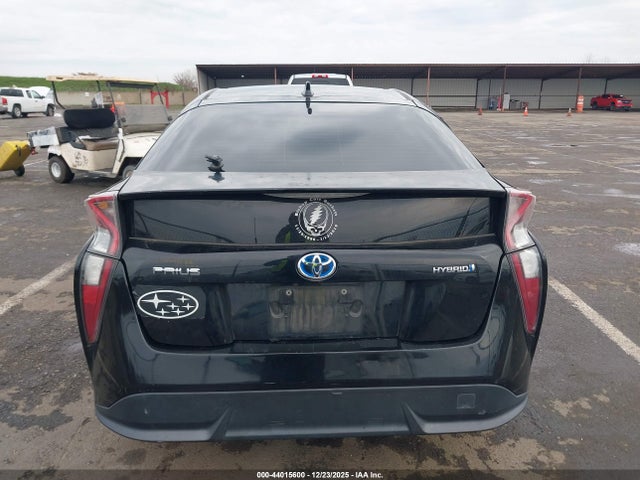 JTDKARFU7G3015804 Toyota Prius Four Touring