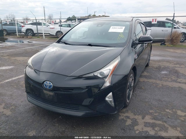 JTDKARFU7G3015804 Toyota Prius Four Touring