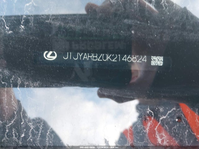 JTJYARBZ0K2146824 Lexus NX 300