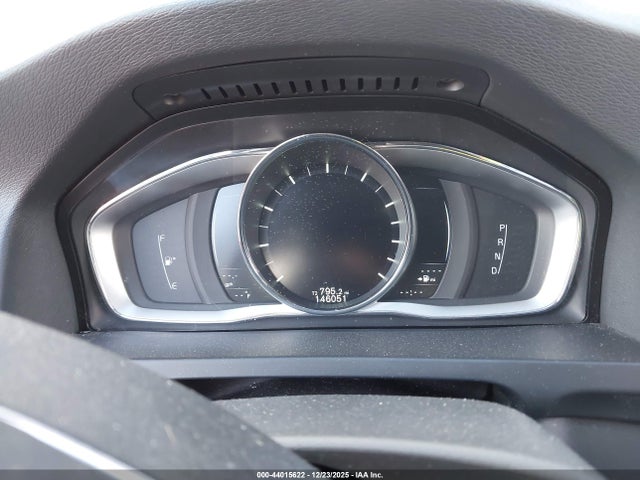 Volvo S60 T6 Drive-e R-design Platinum 2016 YV149MTS4G2415519 Image 7