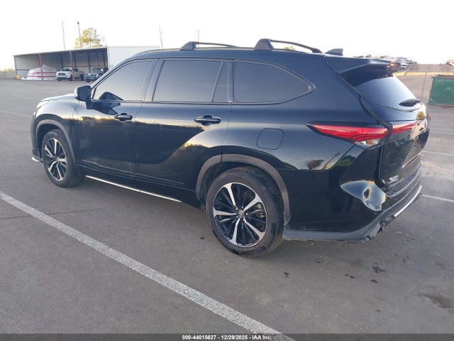 5TDLZRAH3NS134856 Toyota Highlander Xse