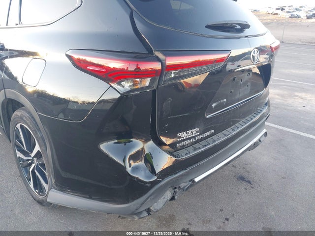 5TDLZRAH3NS134856 Toyota Highlander Xse