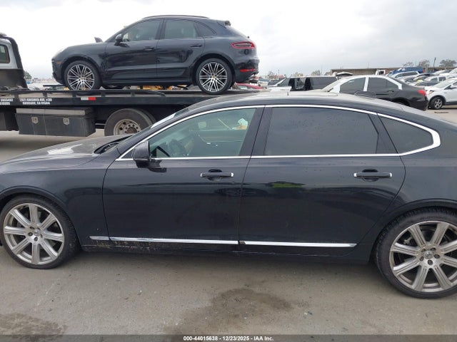 LVY992ML8JP038901 Volvo S90 T6 Inscription