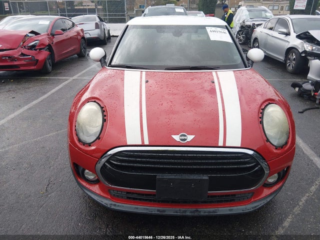 Mini Clubman Cooper 2016 WMWLN5C56G2E30343 Image 13