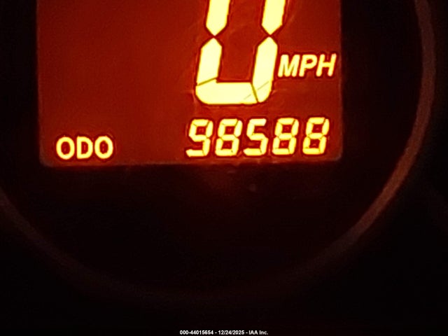 Scion XB 2015 JTLZE4FE9FJ070719 Image 16
