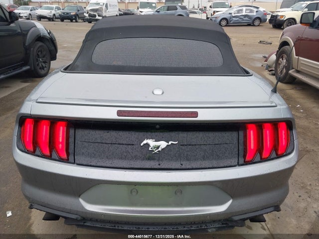 Ford Mustang Ecoboost Premium 2021 1FATP8UH4M5100950 Image 16