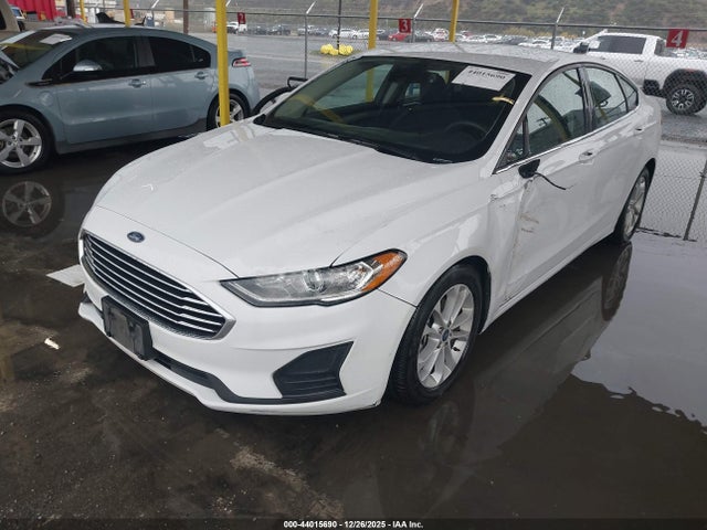 Ford FUSION SE 2020 3FA6P0HD7LR229119 Image 2