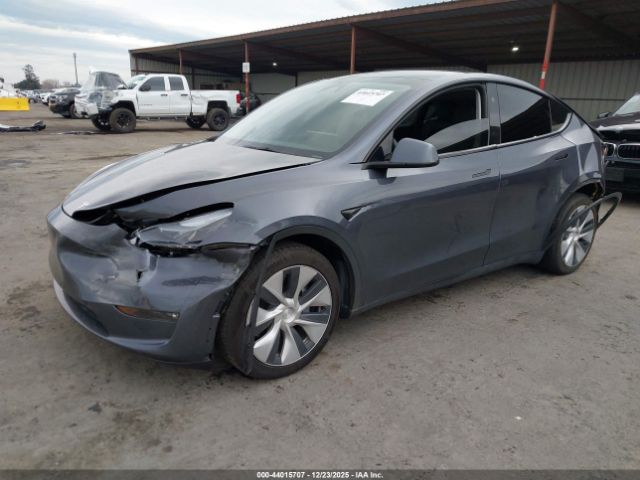 2023 TESLA MODEL Y 7SAYGAEE4PF839169 Photo 1
