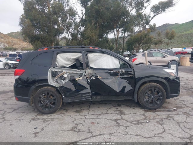 Subaru Forester Sport 2021 JF2SKARC4MH519311 Image 14