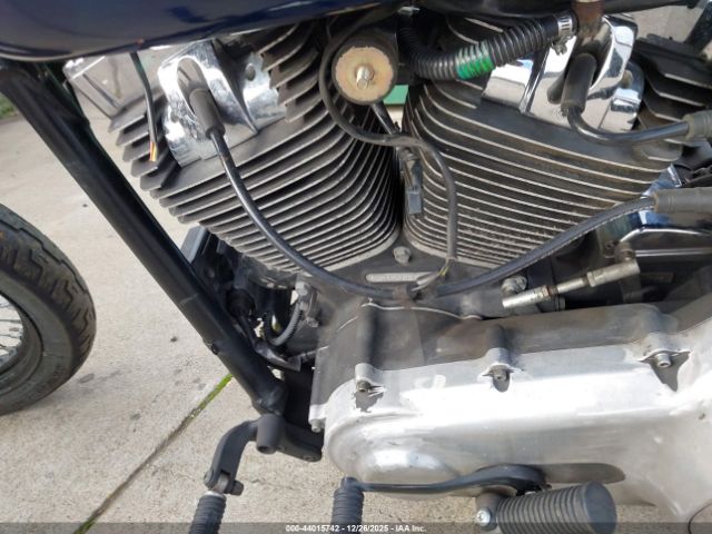 2006 HARLEY-DAVIDSON FXDWGI 1HD1GP1116K305051 Photo 8