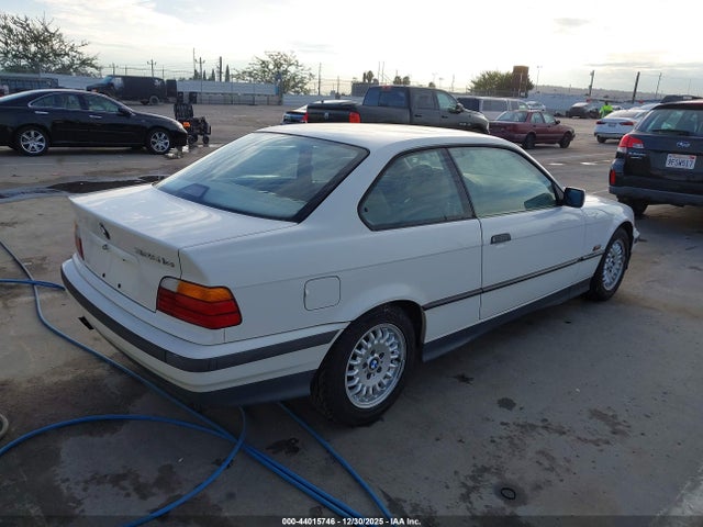 1995 BMW 325 WBABF4323SEK17377 Photo 3