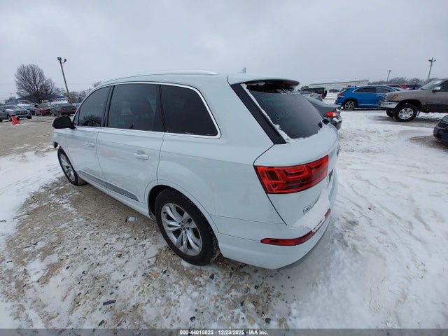 2017 AUDI Q7 WA1LAAF70HD035866 Photo 2