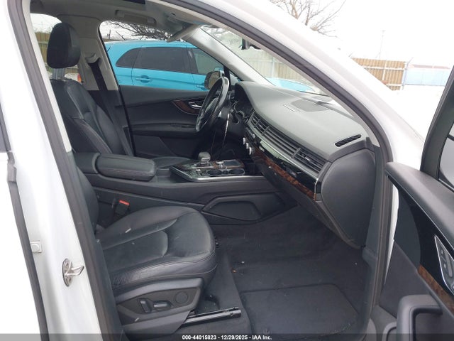 2017 AUDI Q7 WA1LAAF70HD035866 Photo 4