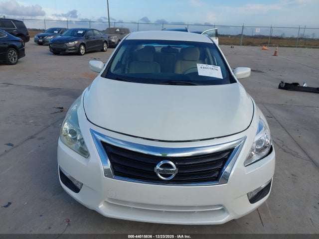 Nissan Altima 2.5 S 2015 1N4AL3AP7FC286872 Image 12