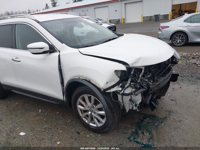 Nissan ROGUE SV 2017 JN8AT2MT2HW151625 Image 6