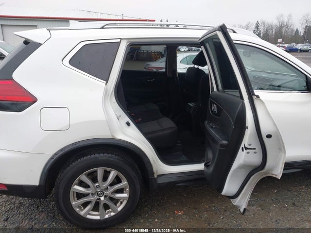 Nissan ROGUE SV 2017 JN8AT2MT2HW151625 Image 8
