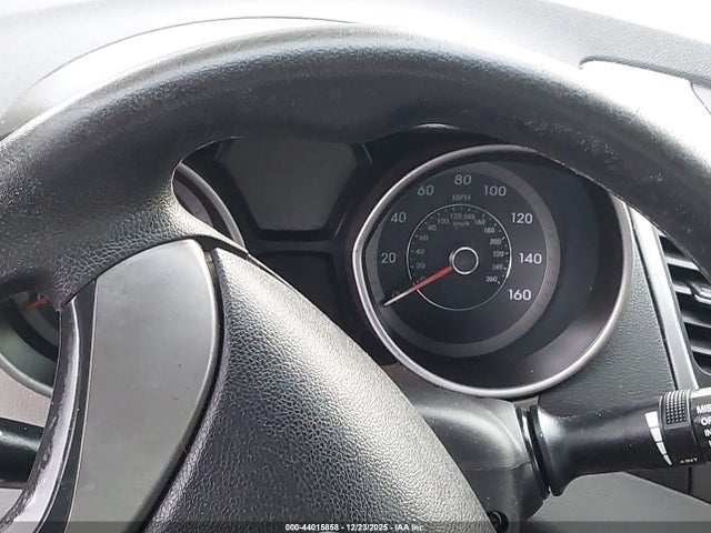 KMHDH4AE3EU203195 Hyundai ELANTRA SE