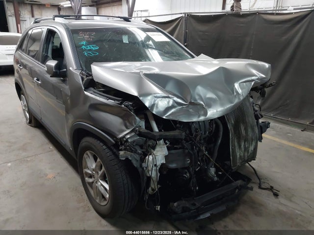 5XYKT3A68EG479368 KIA SORENTO LX