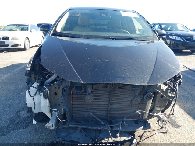 JTDKARFU6L3111272 Toyota Prius Le