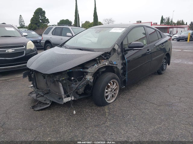 JTDKARFU6L3111272 Toyota Prius Le