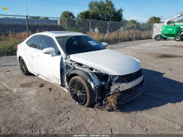 2016 LEXUS IS 200T JTHBA1D23G5021346