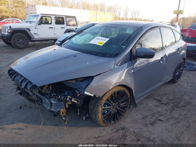 2017 FORD FOCUS RS WF0DP3TH6H4121102 Photo 1