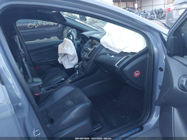 2017 FORD FOCUS RS WF0DP3TH6H4121102 Photo 4