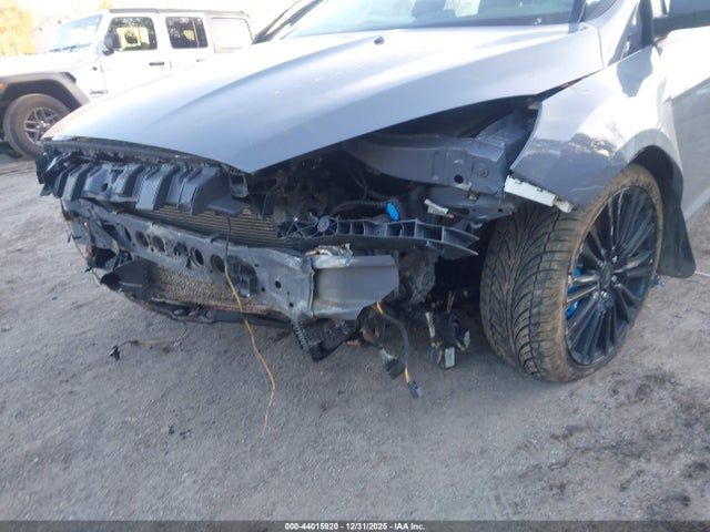 2017 FORD FOCUS RS WF0DP3TH6H4121102 Photo 5