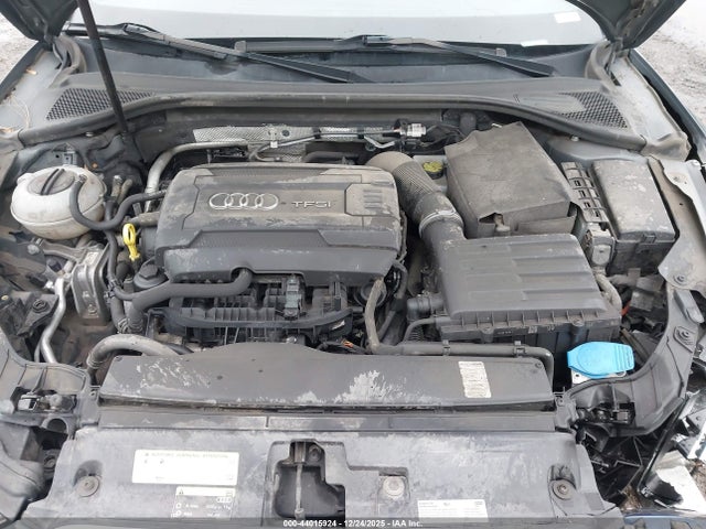 2017 AUDI A3 WAUJ8GFF8H1047670 Photo 9