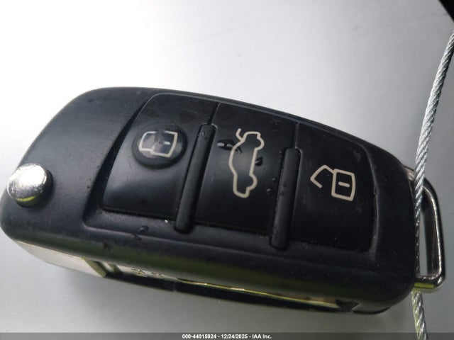 2017 AUDI A3 WAUJ8GFF8H1047670 Photo 10