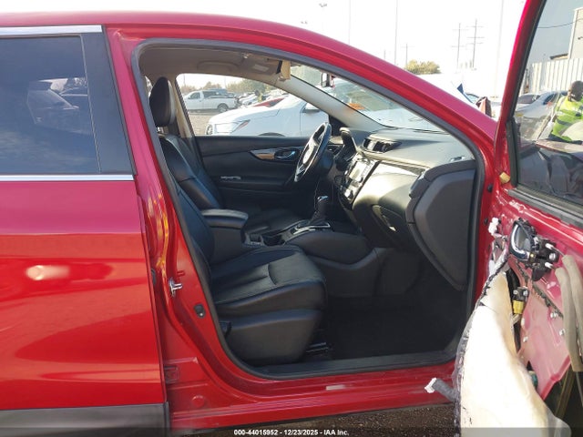 2018 NISSAN ROGUE SPORT JN1BJ1CP8JW159385 Photo 4