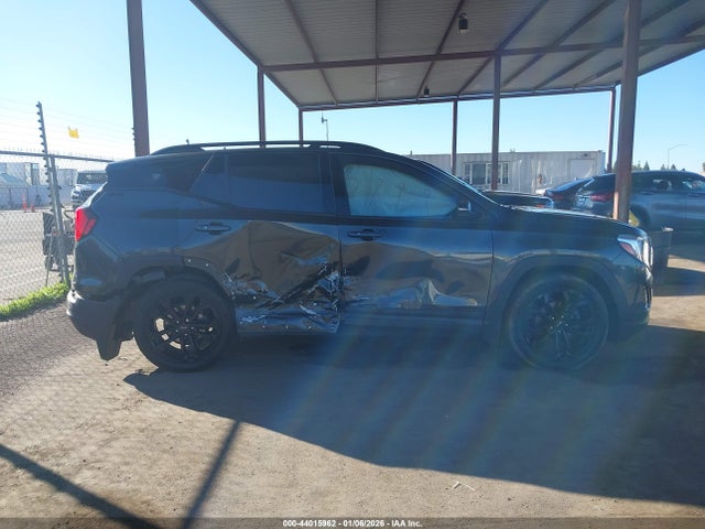 3GKALMEV2LL138299 GMC Terrain Fwd Sle