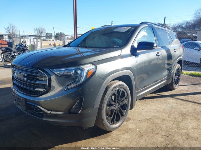 3GKALMEV2LL138299 GMC Terrain Fwd Sle