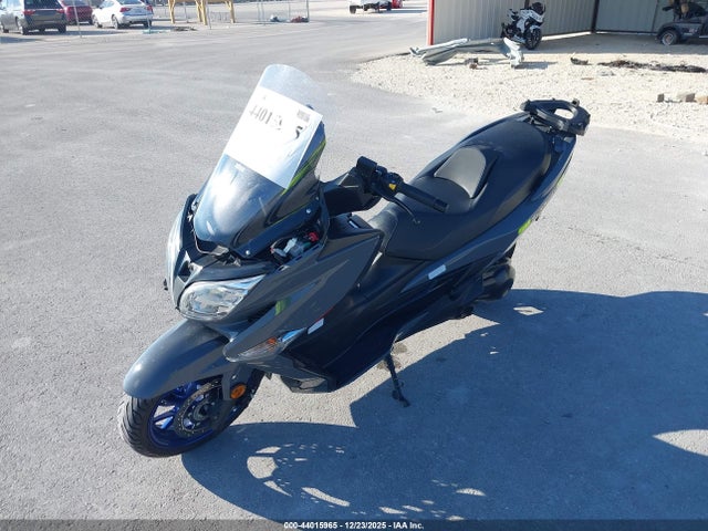 Suzuki An400 A 2023 JS1DU11J8P7100068 Image 2