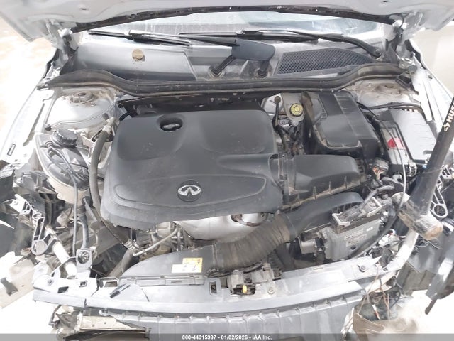 2017 INFINITI QX30 SJKCH5CP2HA033404 Photo 9