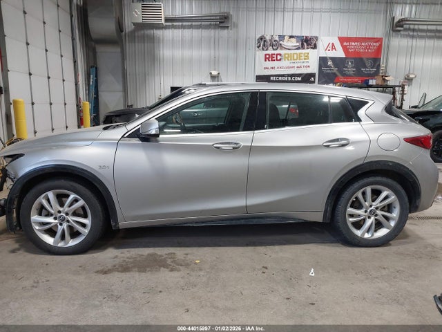 Aukcja sprzedaży 2017 Infiniti Qx30, vin: SJKCH5CP2HA033404, numer aukcji: 44015997