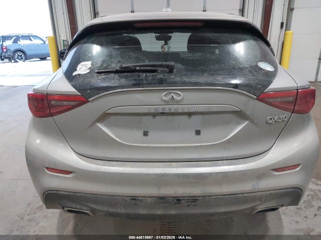 Aukcja sprzedaży 2017 Infiniti Qx30, vin: SJKCH5CP2HA033404, numer aukcji: 44015997