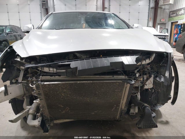 2017 INFINITI QX30 SJKCH5CP2HA033404 Photo 5