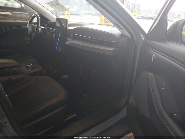 Ford Mustang Mach-e Select 2023 3FMTK1S54PMB00983 Image 5