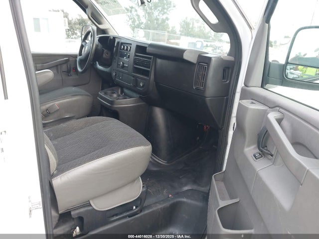 1GTW7AFGXK1340432 GMC Savana 2500 Work Van