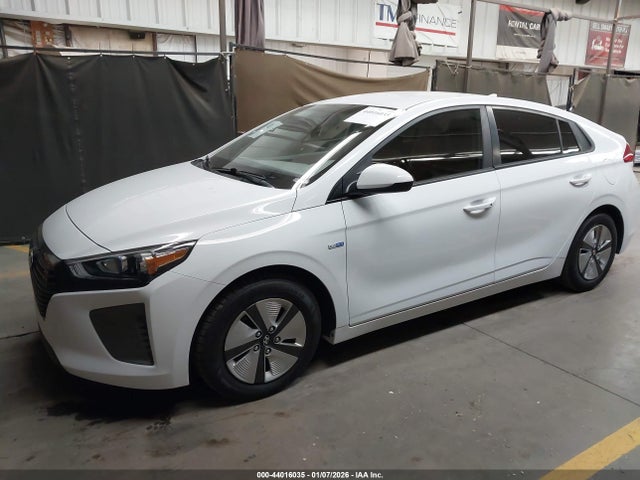 KMHC65LC8KU131313 Hyundai Ioniq Hybrid Blue
