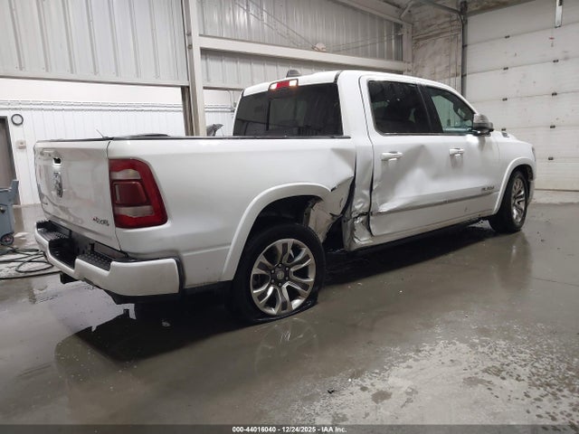 2023 RAM 1500 1C6SRFHT2PN540325 Photo 3