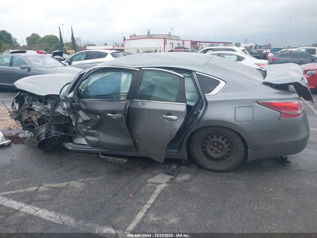 Aukcja sprzedaży 2015 Nissan Altima 2.5 S, vin: 1N4AL3AP7FC202002, numer aukcji: 44016044