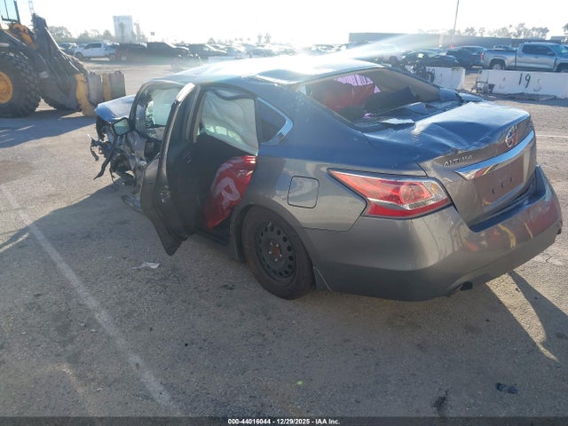 Aukcja sprzedaży 2015 Nissan Altima 2.5 S, vin: 1N4AL3AP7FC202002, numer aukcji: 44016044