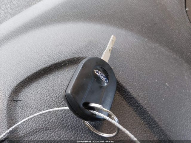 2017 FORD ESCAPE 1FMCU0G91HUB82149 Photo 10