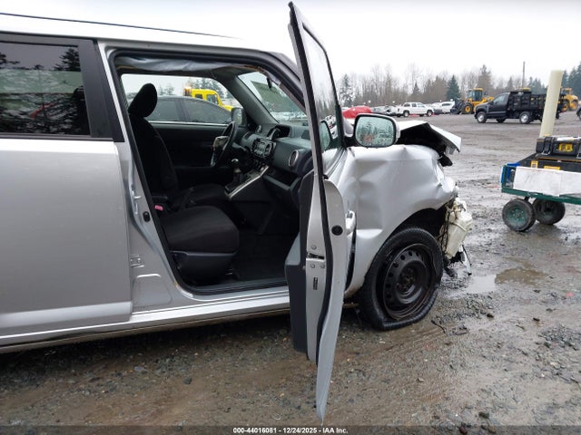 2009 SCION XB JTLKE50EX91091647 Photo 4